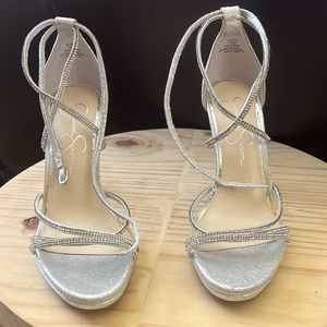 Jessica Simpson silver heels size 7.5